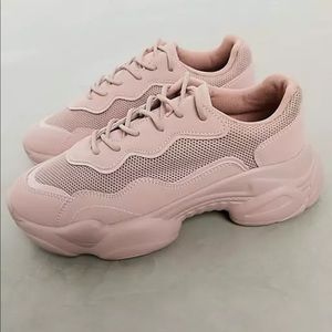 ASOS Design chunky sneaker in Rose size 7